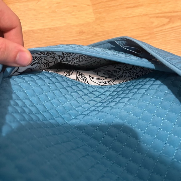 Vera Bradley Seashore Blue Tote - Picture 3 of 7